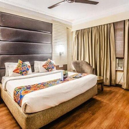 Fabhotel Bmk Grand New Delhi Exterior photo