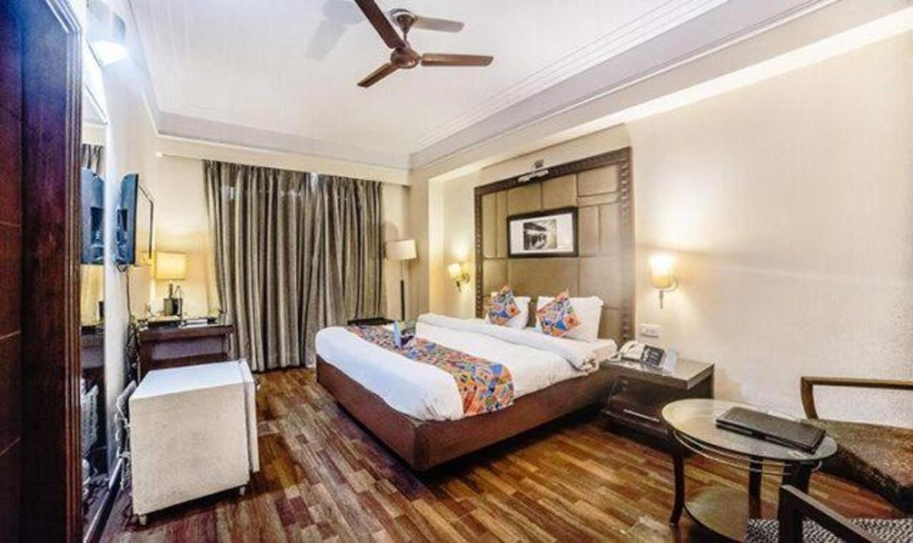 Fabhotel Bmk Grand New Delhi Exterior photo