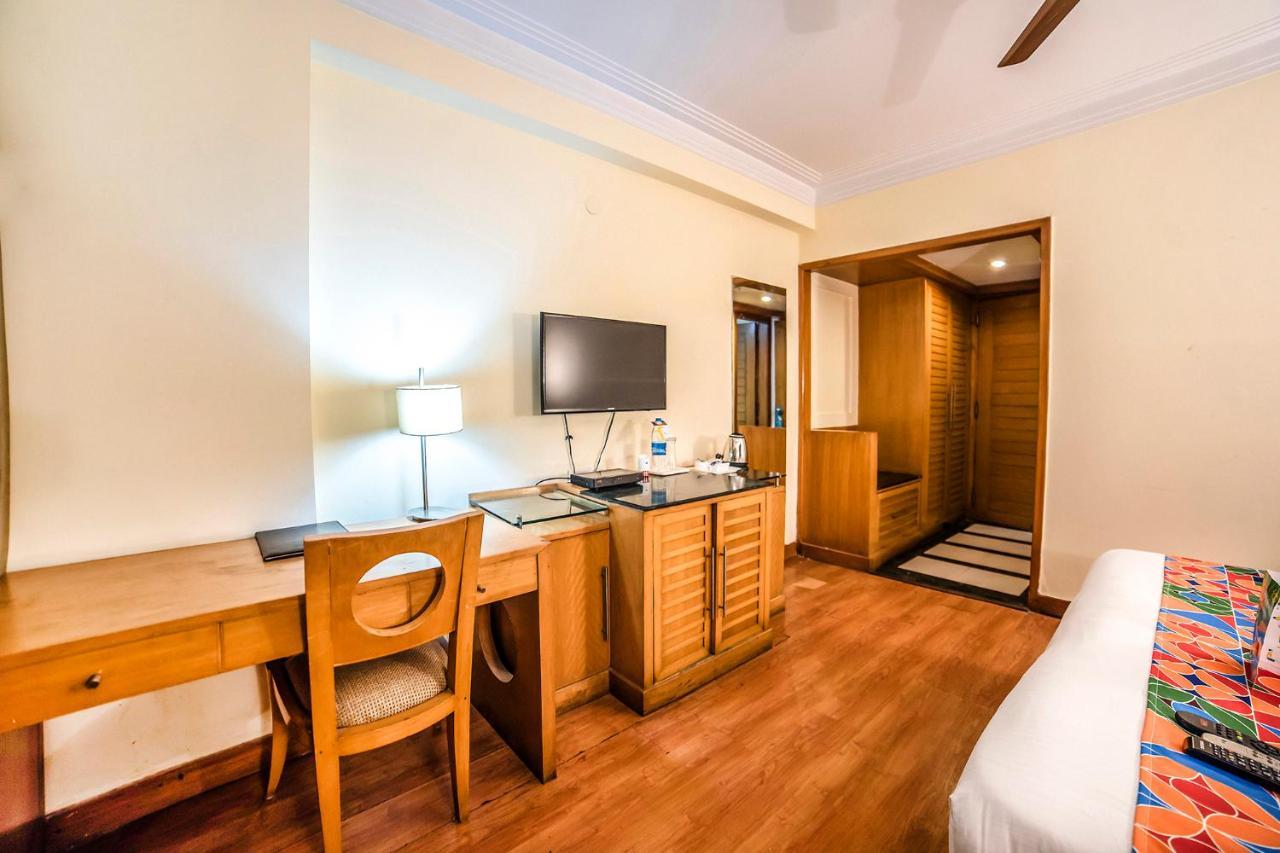 Fabhotel Bmk Grand New Delhi Exterior photo